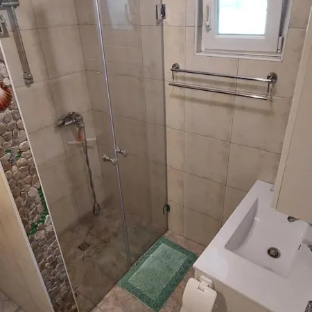 Medveja Apartment *